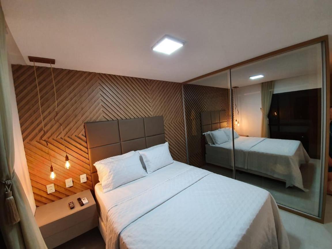 Apartamento Edifício Time, 802. Com Vista O Mar!